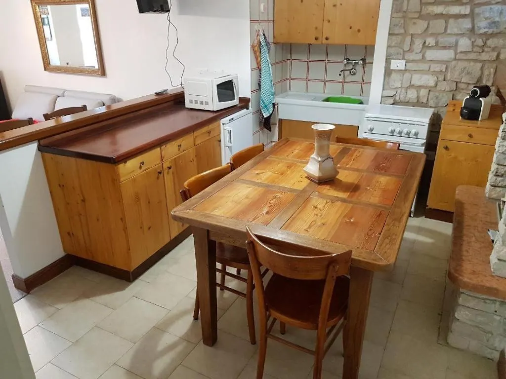 Appartamento Il Cortiletto Gargnano Italia