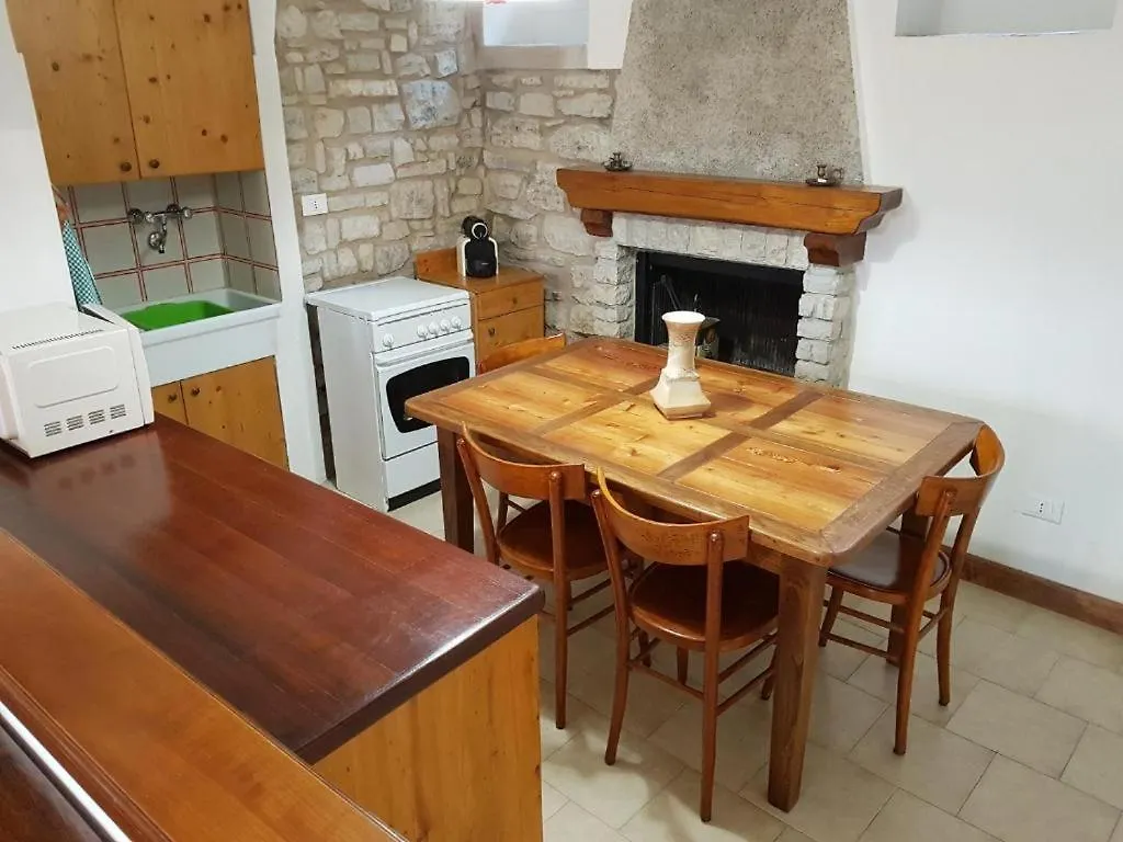 Apartament Il Cortiletto Gargnano