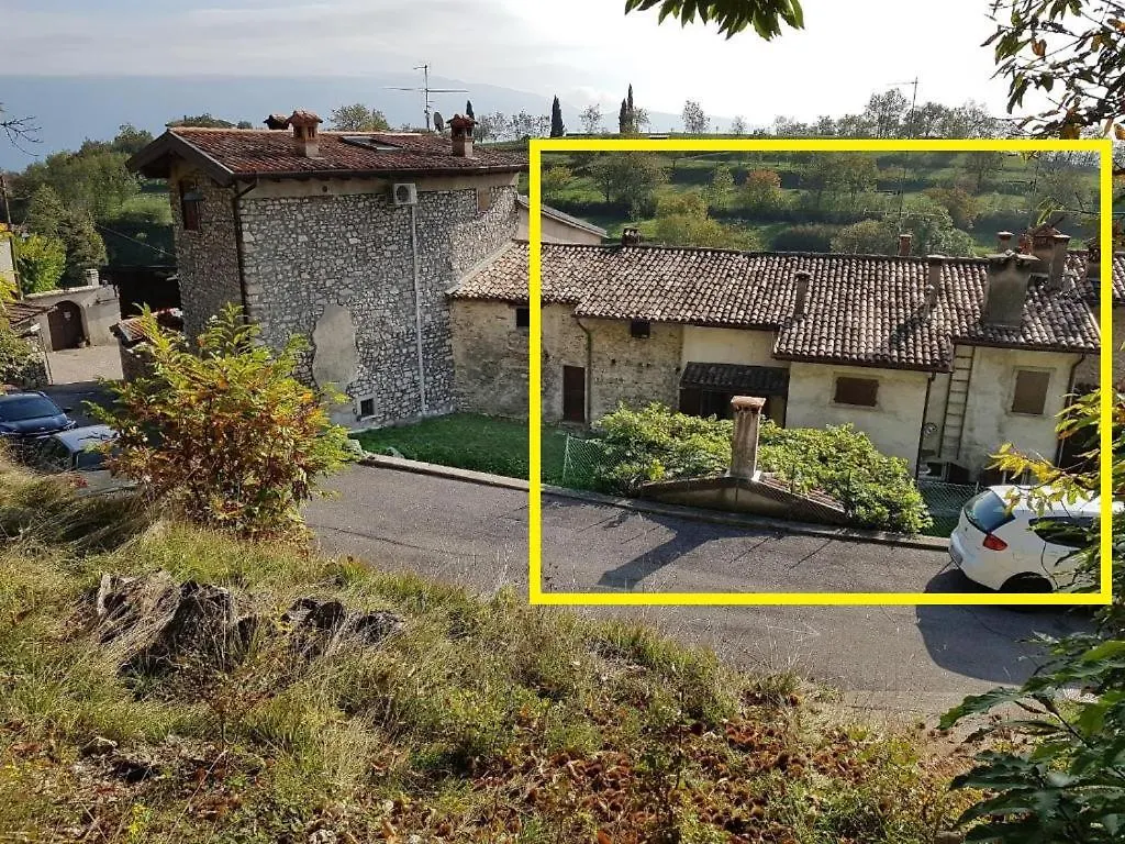 Il Cortiletto Daire Gargnano