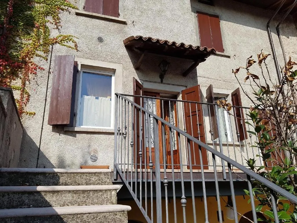 Il Cortiletto Daire Gargnano